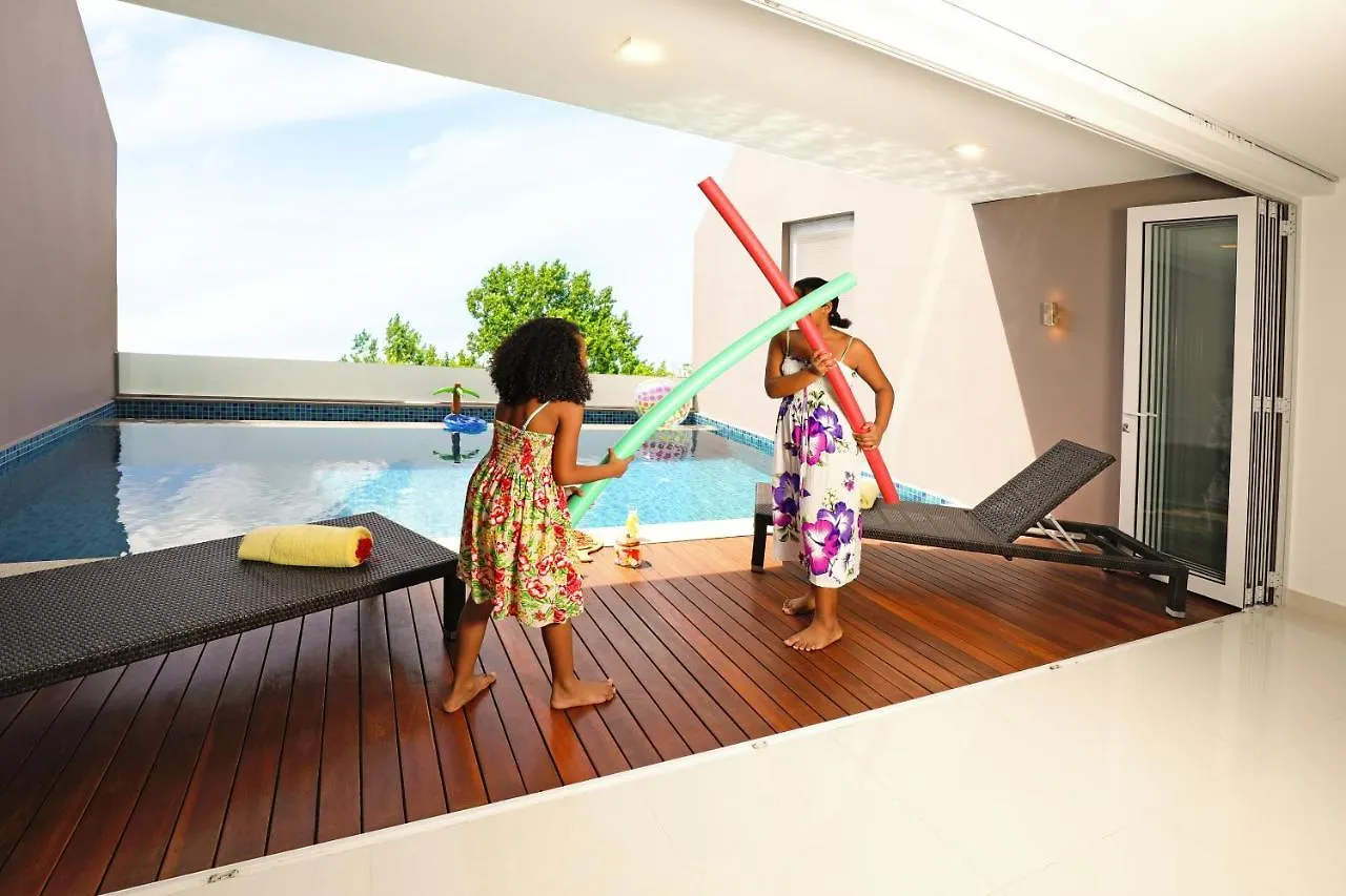 Cliffhanger Mountain Villas With Private Pools Misere