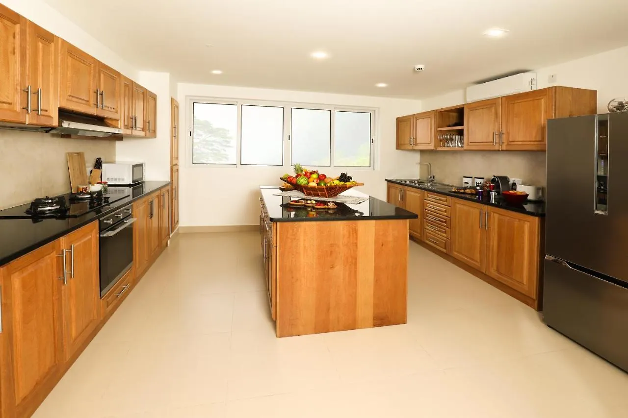 Cliffhanger Mountain Villas With Private Pools Misere 0*,  塞舌尔